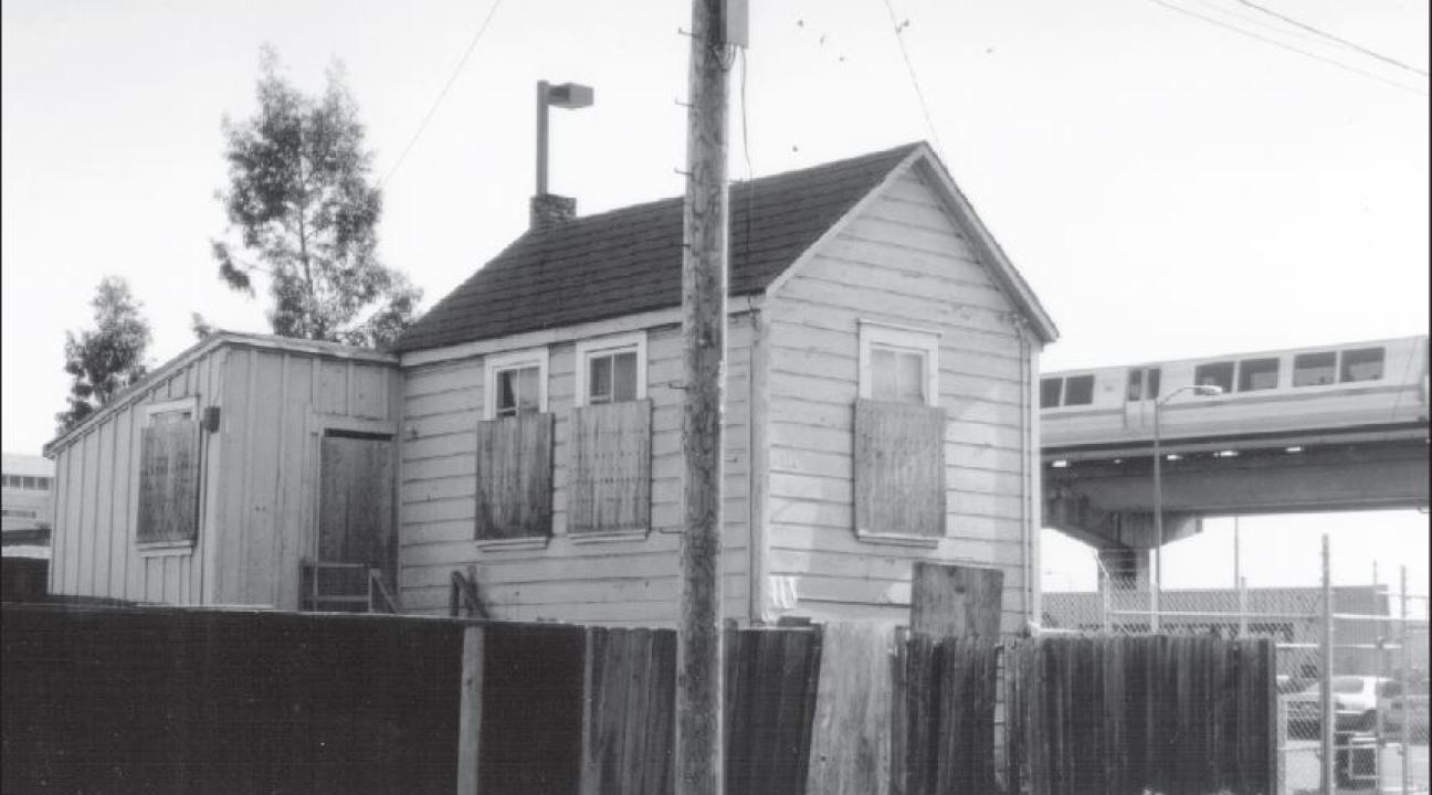 Informal Workers Cottage, 1995