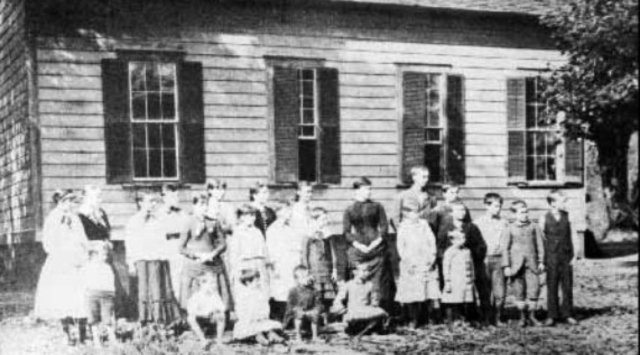 alt="Hamilton District School, 1889"